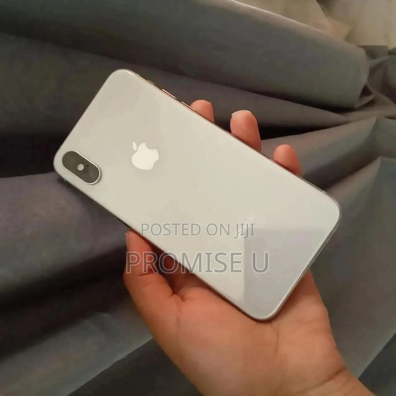 Apple iPhone XS 64 GB White