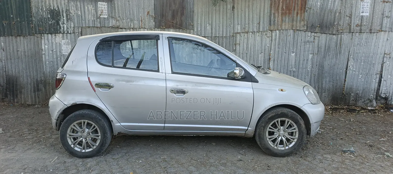 Toyota Yaris 1999 Silver