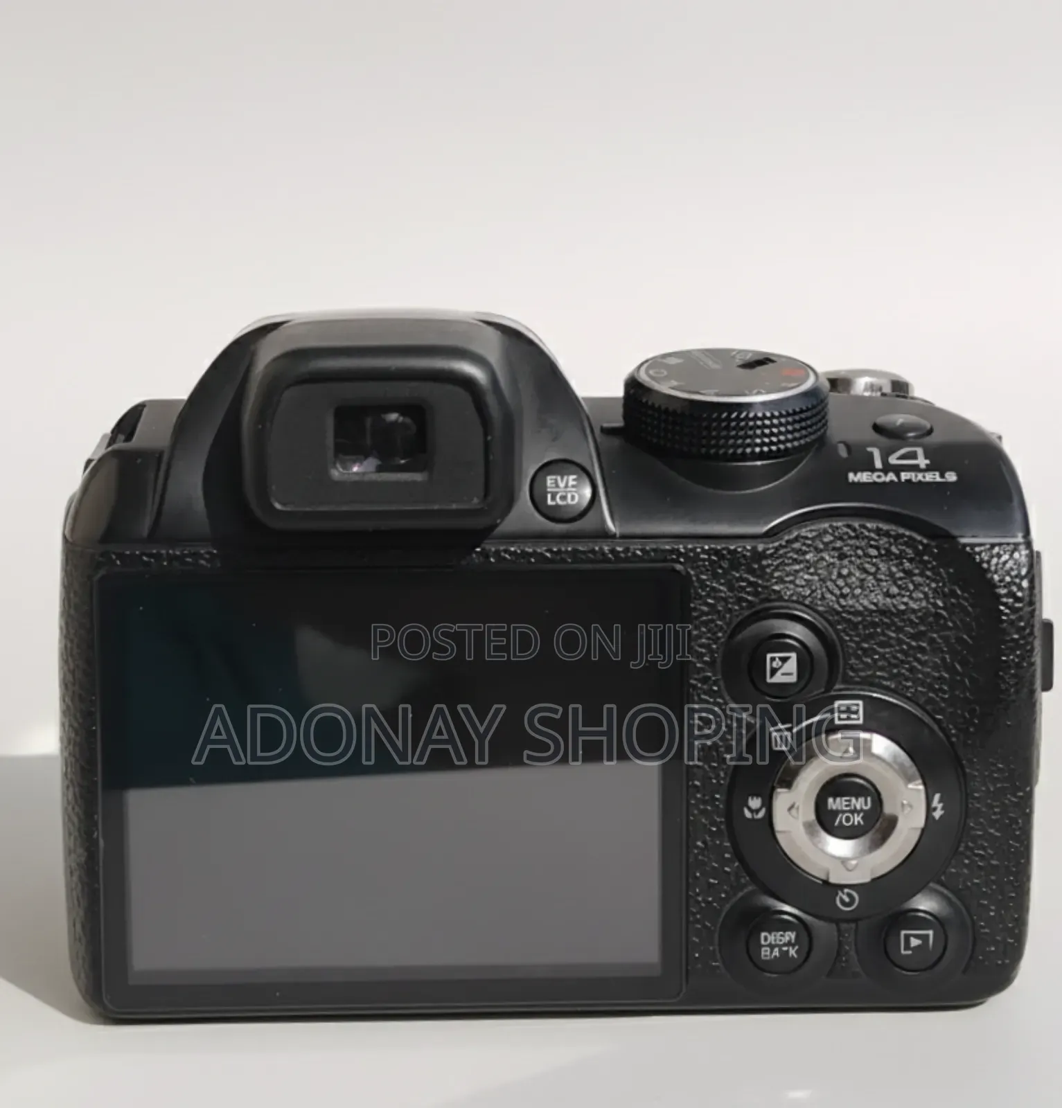 Fujifilm Finepix S3200 Camera