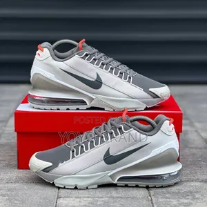 Nike Air Max Pluse Roam Casual Sneaker