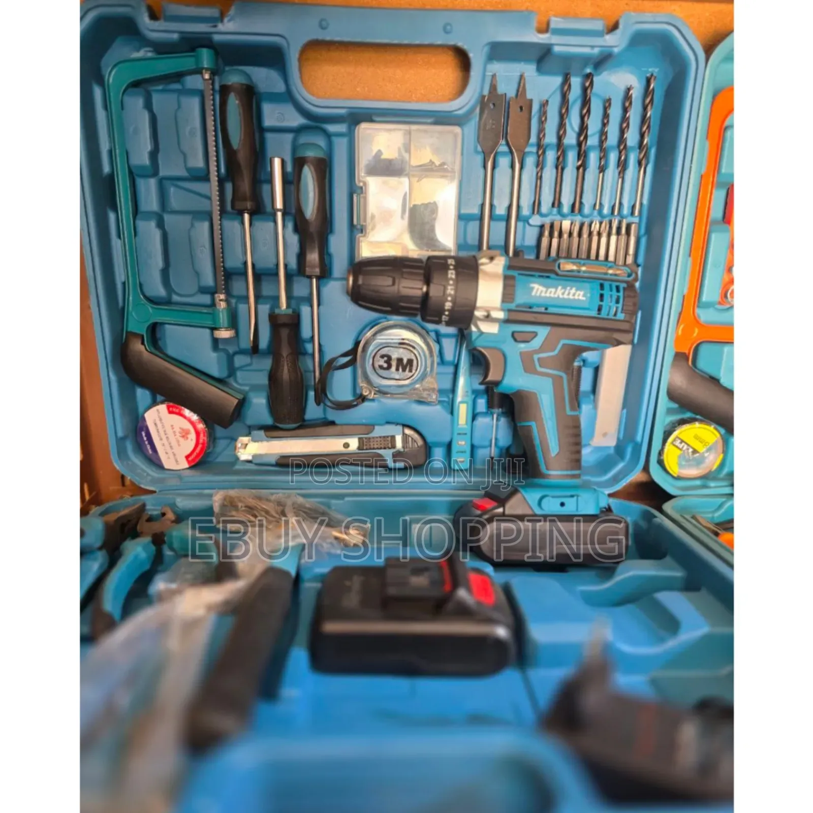 Quick-Charge Makita 18v Cordless Drill and Accessory Bundle