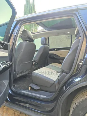 Volkswagen ID.6 2023