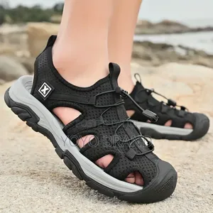 New Arrival Men's Sandals Outdoor Creek Black Fashion Shoes