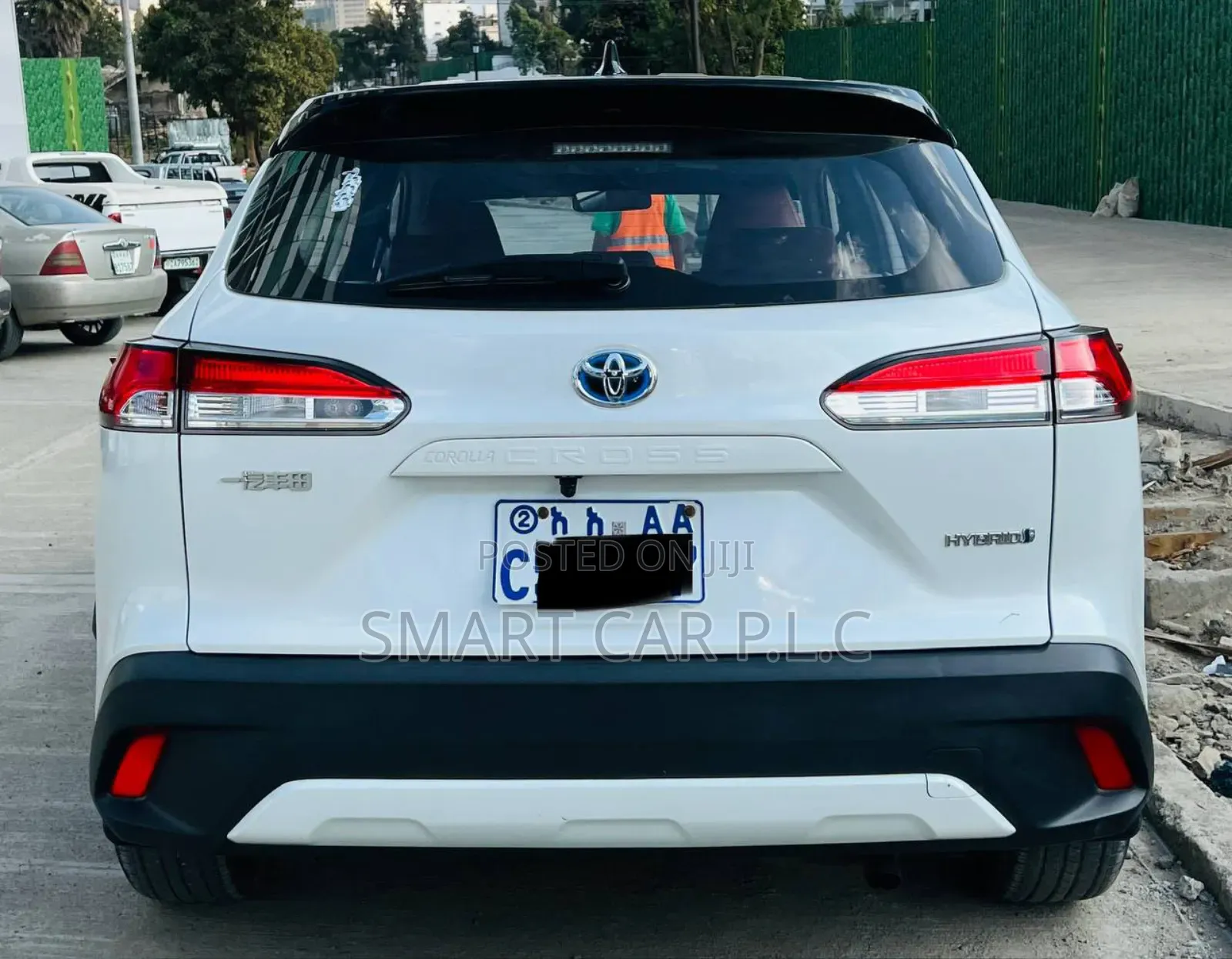 Toyota Corolla Cross Hybrid 2024 White