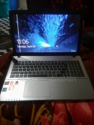 Laptop Asus A42JC 8GB AMD A4 SSD 1T