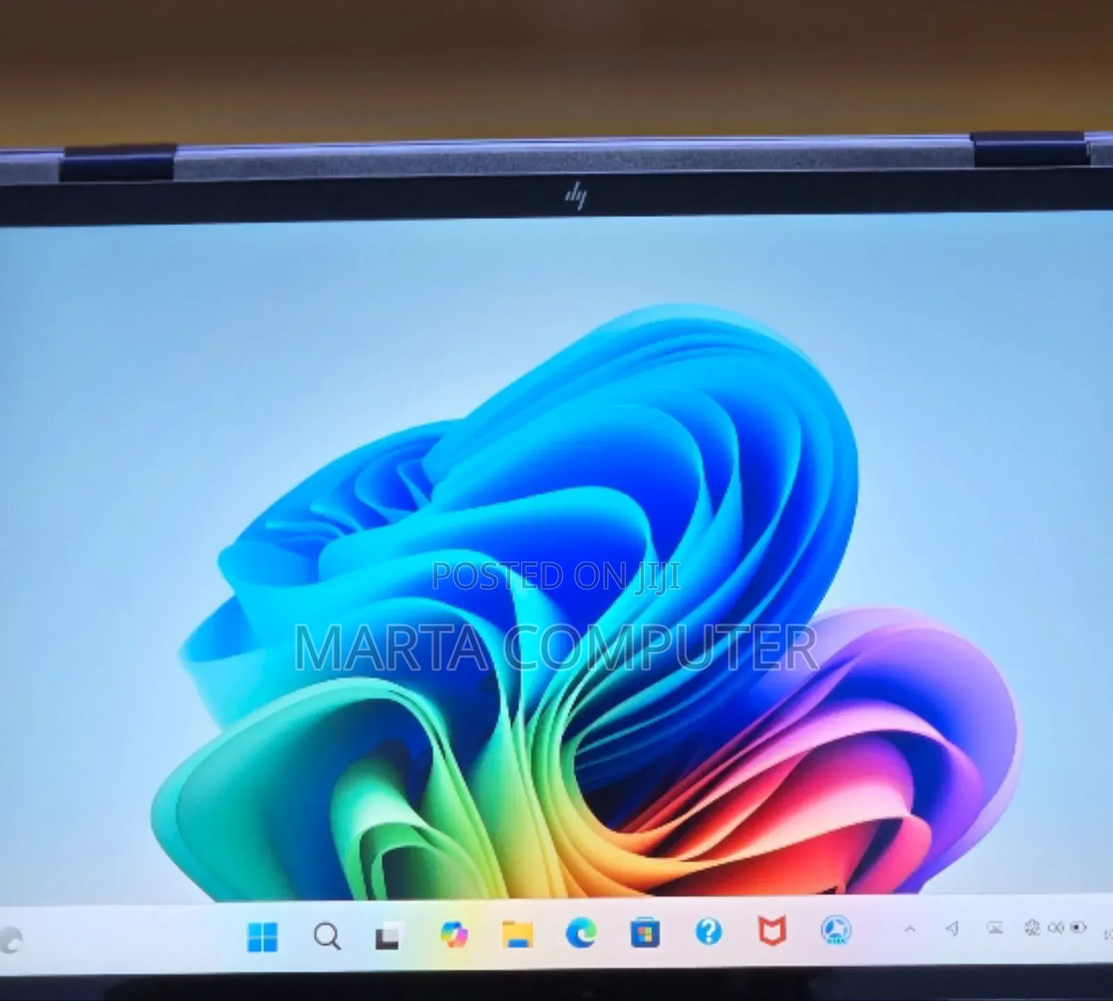 New Laptop HP OmniBook X Flip 14" 16GB Intel Core I7 SSD 1T