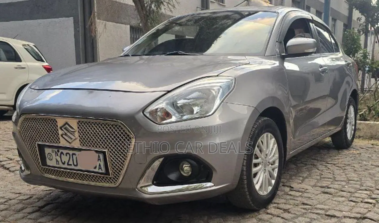 Suzuki Dzire 2022 Off white