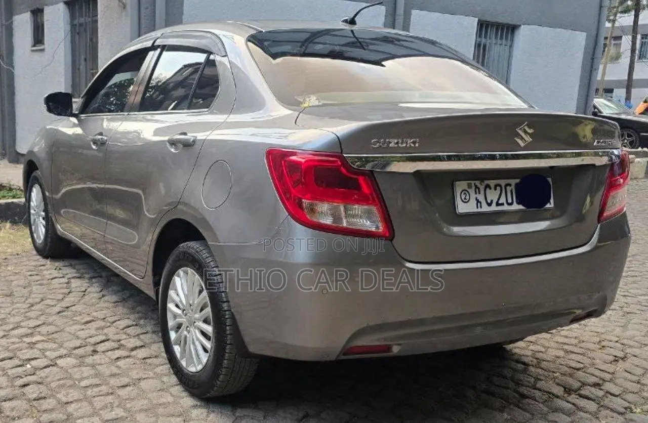 Suzuki Dzire 2022 Off white