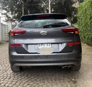 Hyundai Tucson SE FWD 2020 Gray