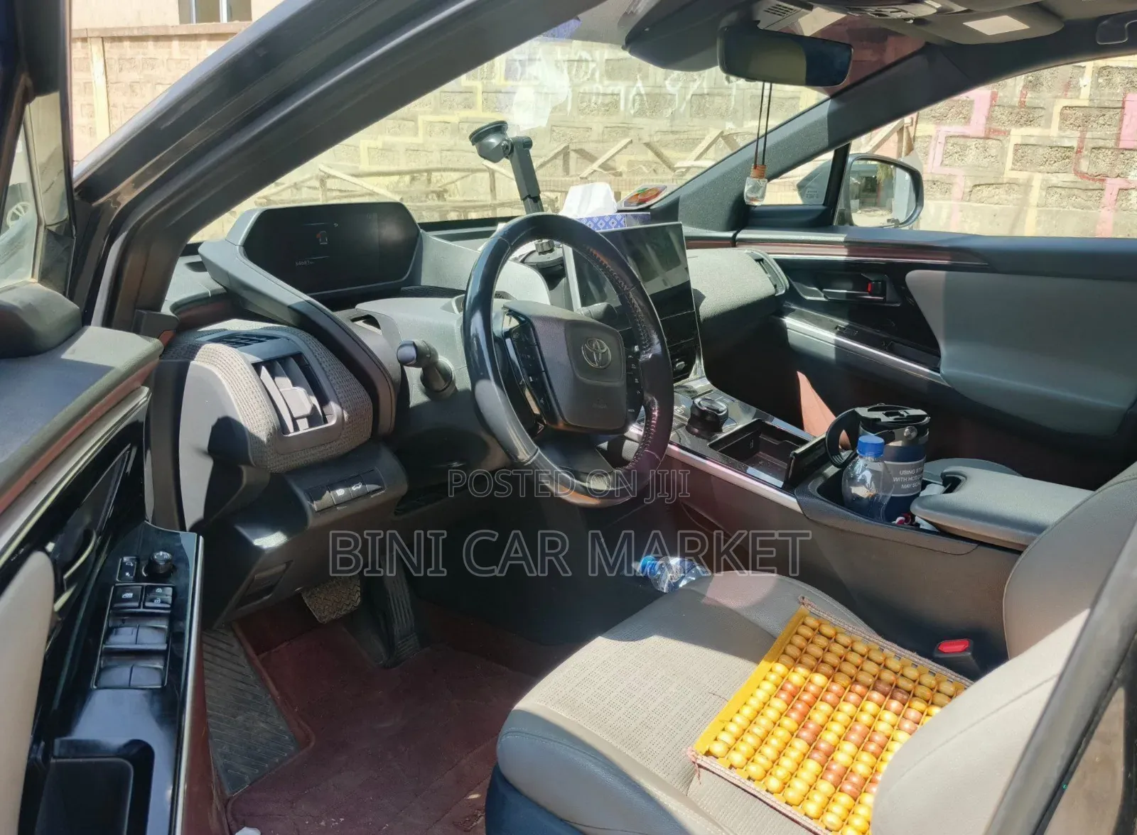 Toyota bZ4X 71.4 kWh FWD 2023 Black