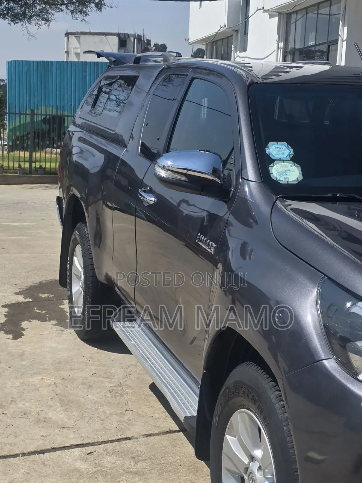Toyota Hilux 2017 Gray