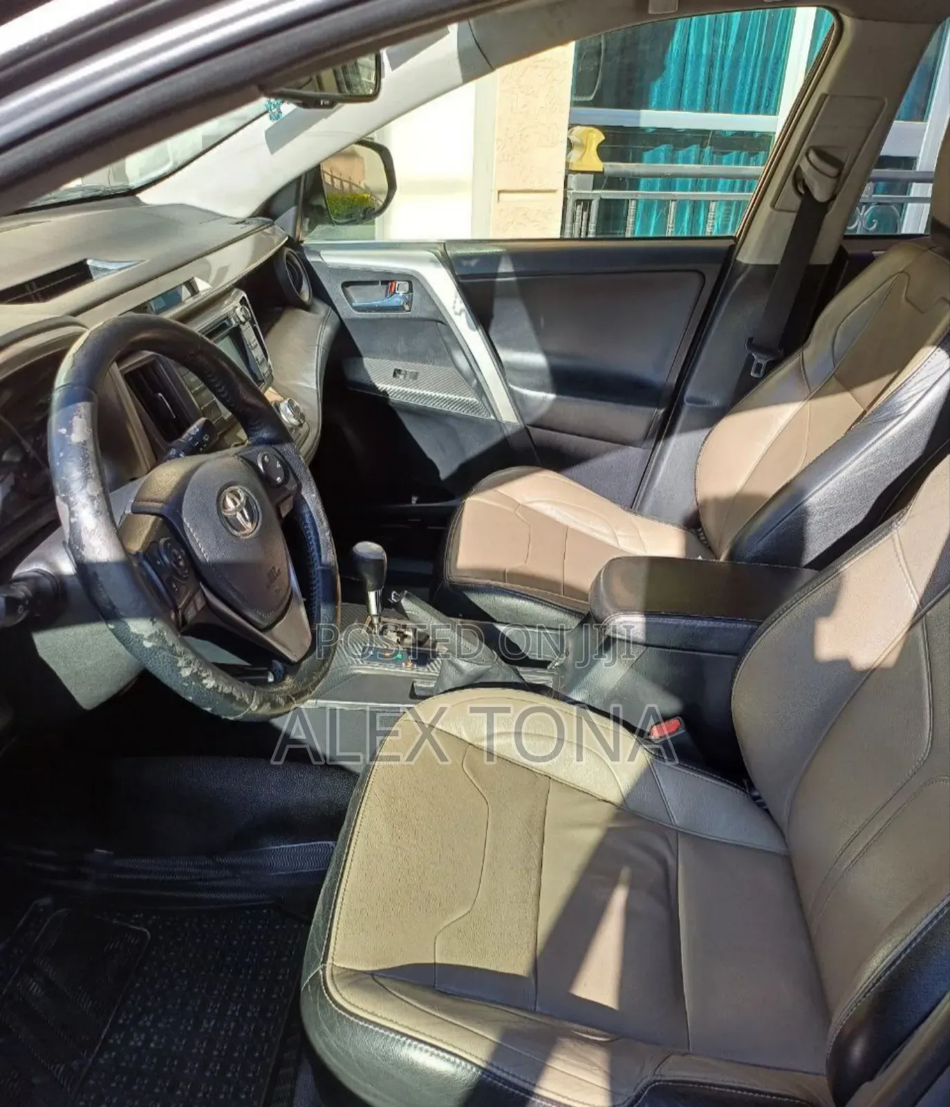 Toyota RAV4 2015 Gray