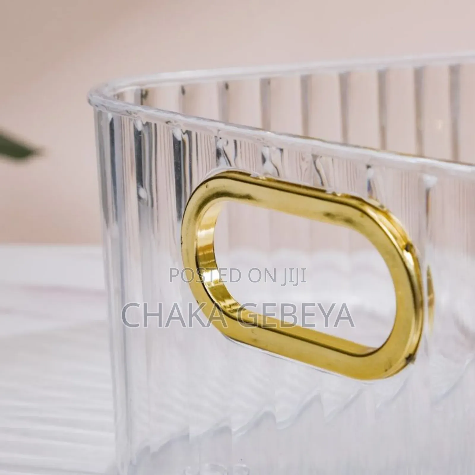 Beautiful Injera Storage Display! ከአክሪሊክ የተሰሩ