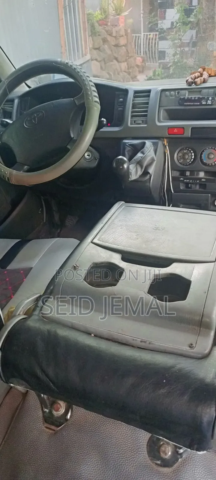 Toyota HiAce 2008 Silver