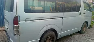 Toyota HiAce 2008 Silver