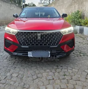 Photo - Bestune T77 1.2 FWD 2022 Red