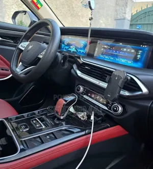 Bestune T77 1.2 FWD 2022 Red