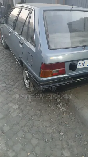 Toyota Corolla 1985 Blue