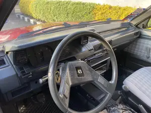 Toyota Corolla II 1985 Red