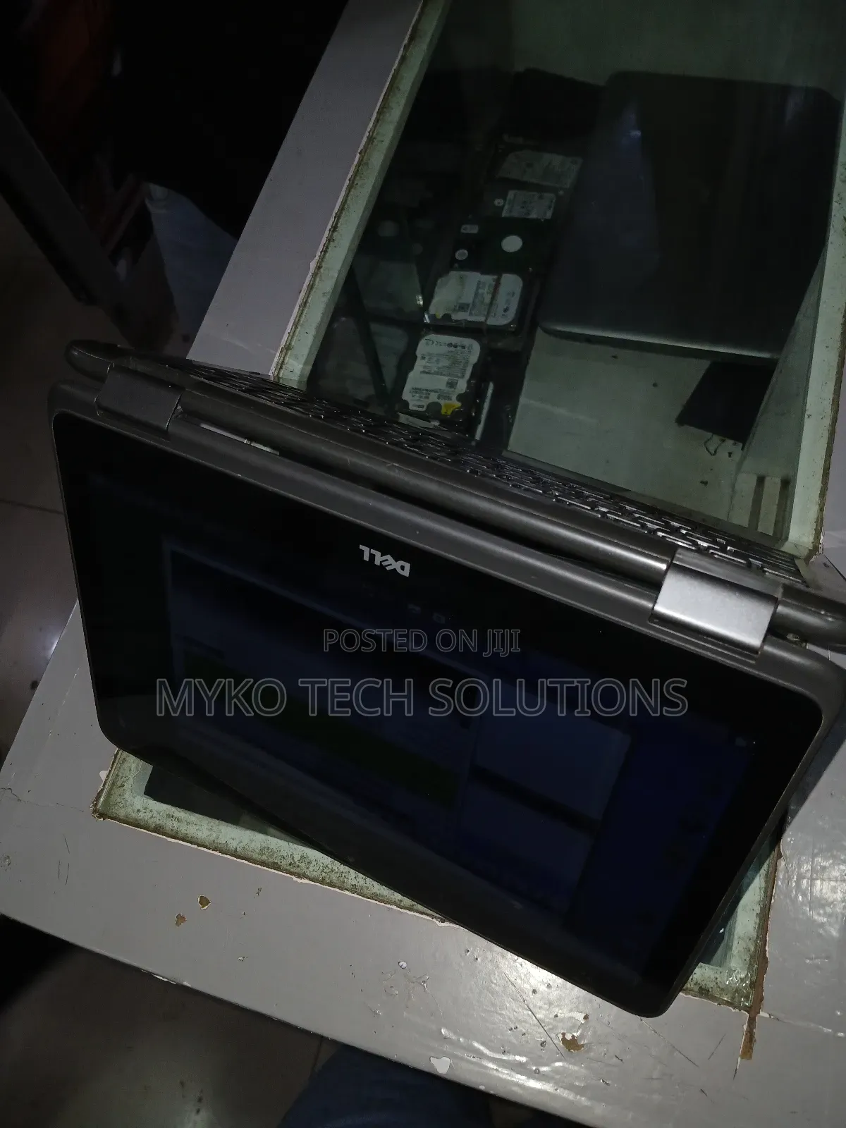 Laptop Dell Inspiron 11 3179 4GB Intel Core M3 HDD 500GB