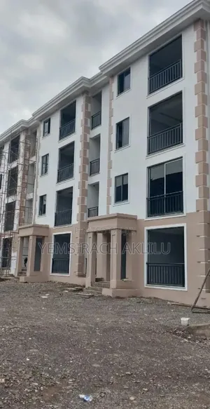 3bdrm Apartment in Metro Real Estate, Bole for sale