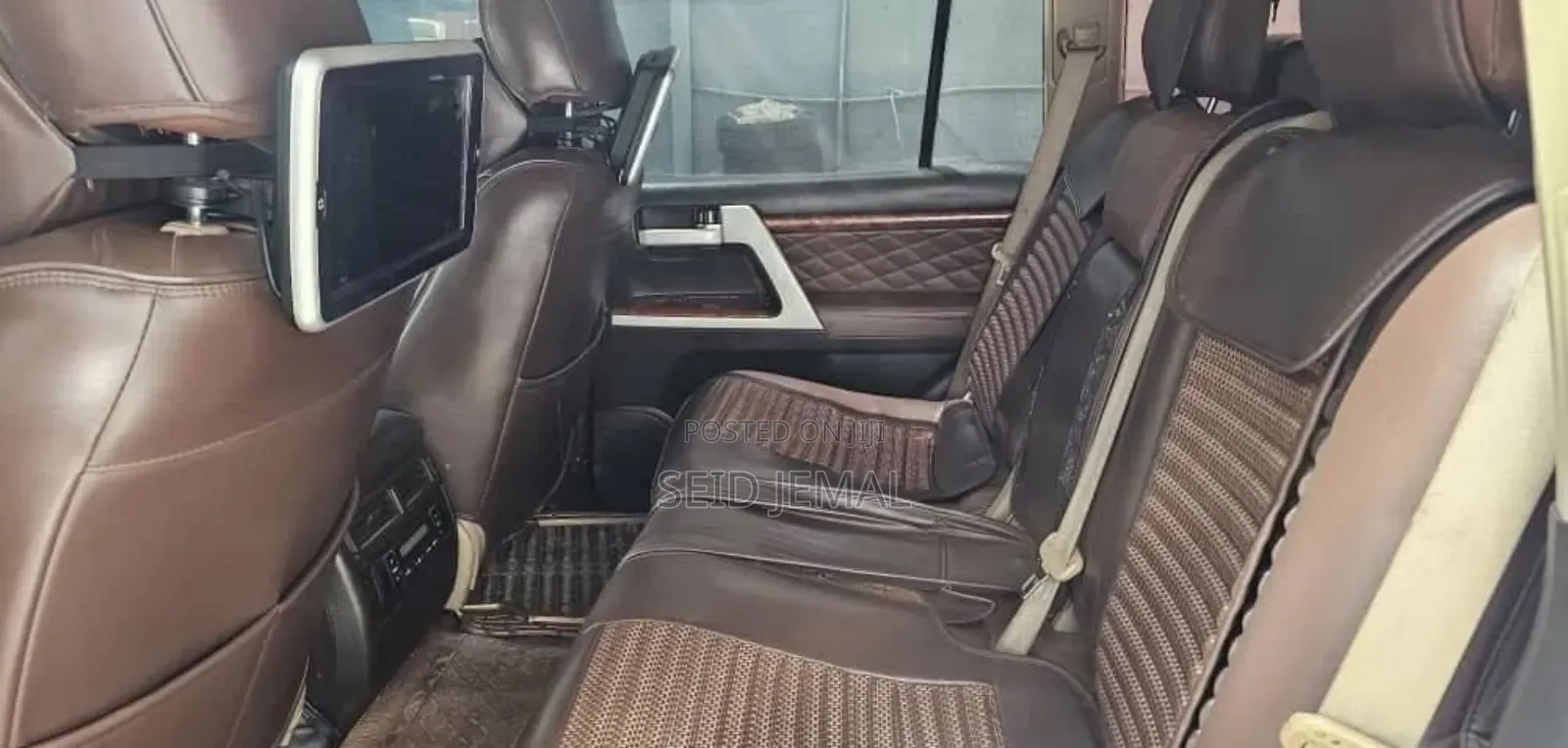 Toyota Land Cruiser 2013 Silver