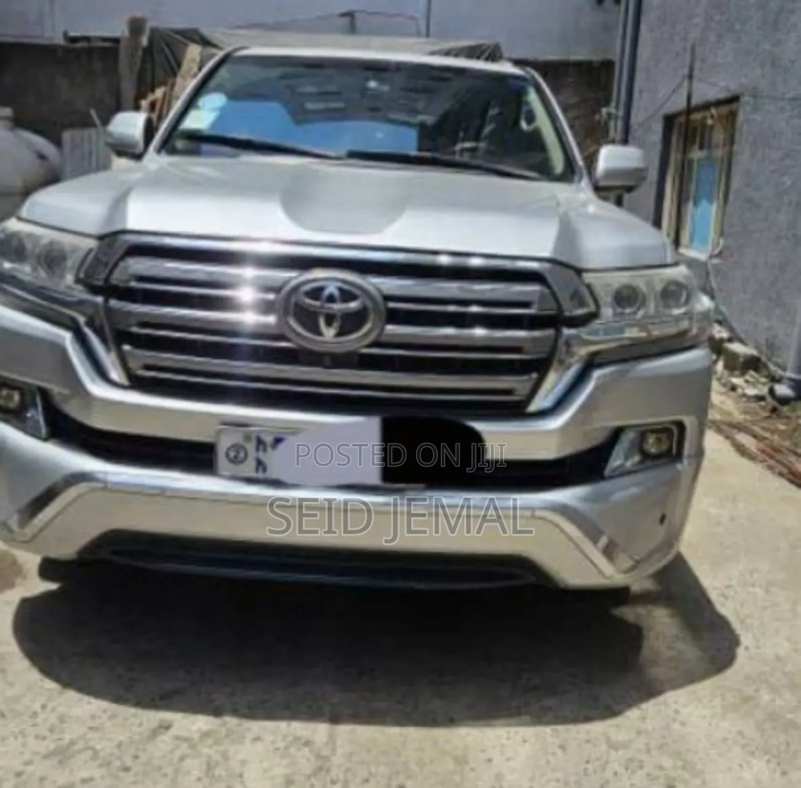Toyota Land Cruiser 2013 Silver