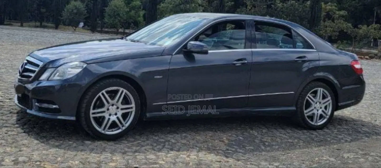 Mercedes-Benz E200 2013 Gray