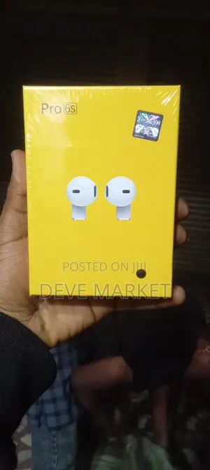 Photo - Pro6s Earphone