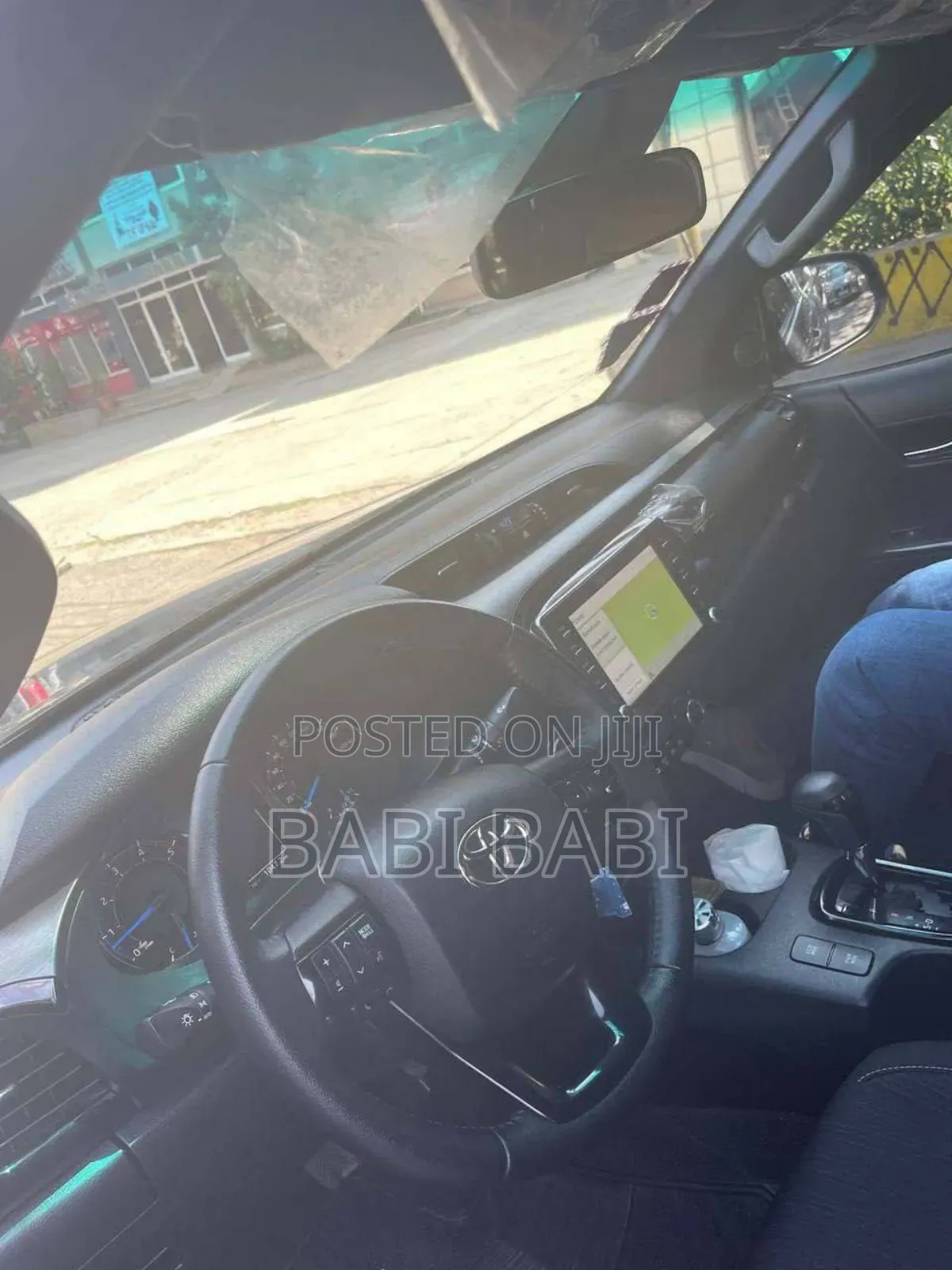 Toyota Hilux 2022 Gray