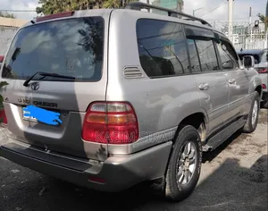 Toyota Land Cruiser 90 Automatic 2001 Silver