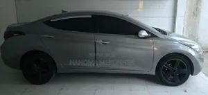 Hyundai Avante 2014 Gray