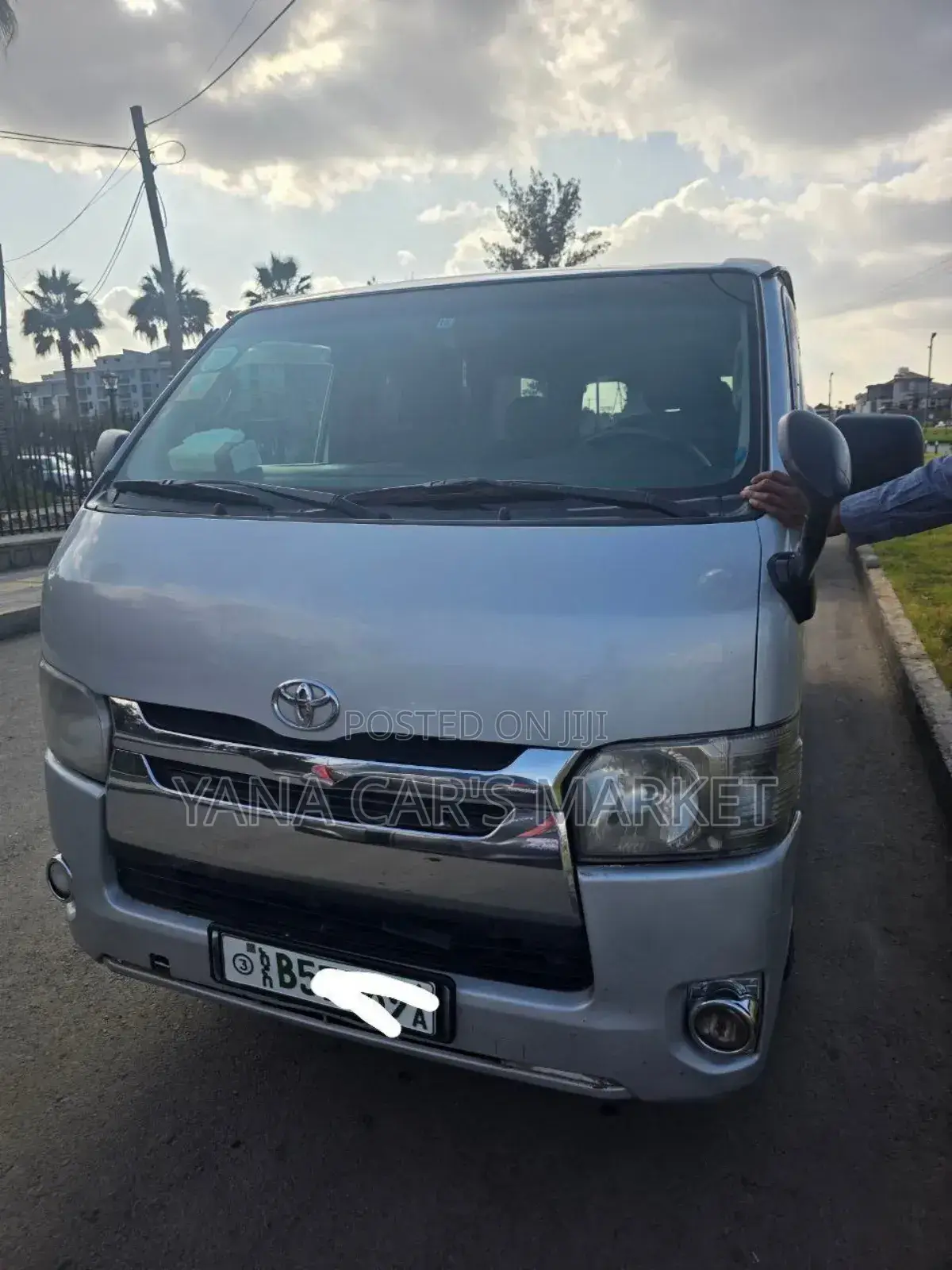 Toyota HiAce 2007 Silver