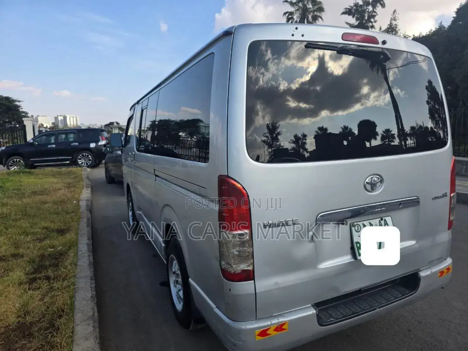 Toyota HiAce 2007 Silver