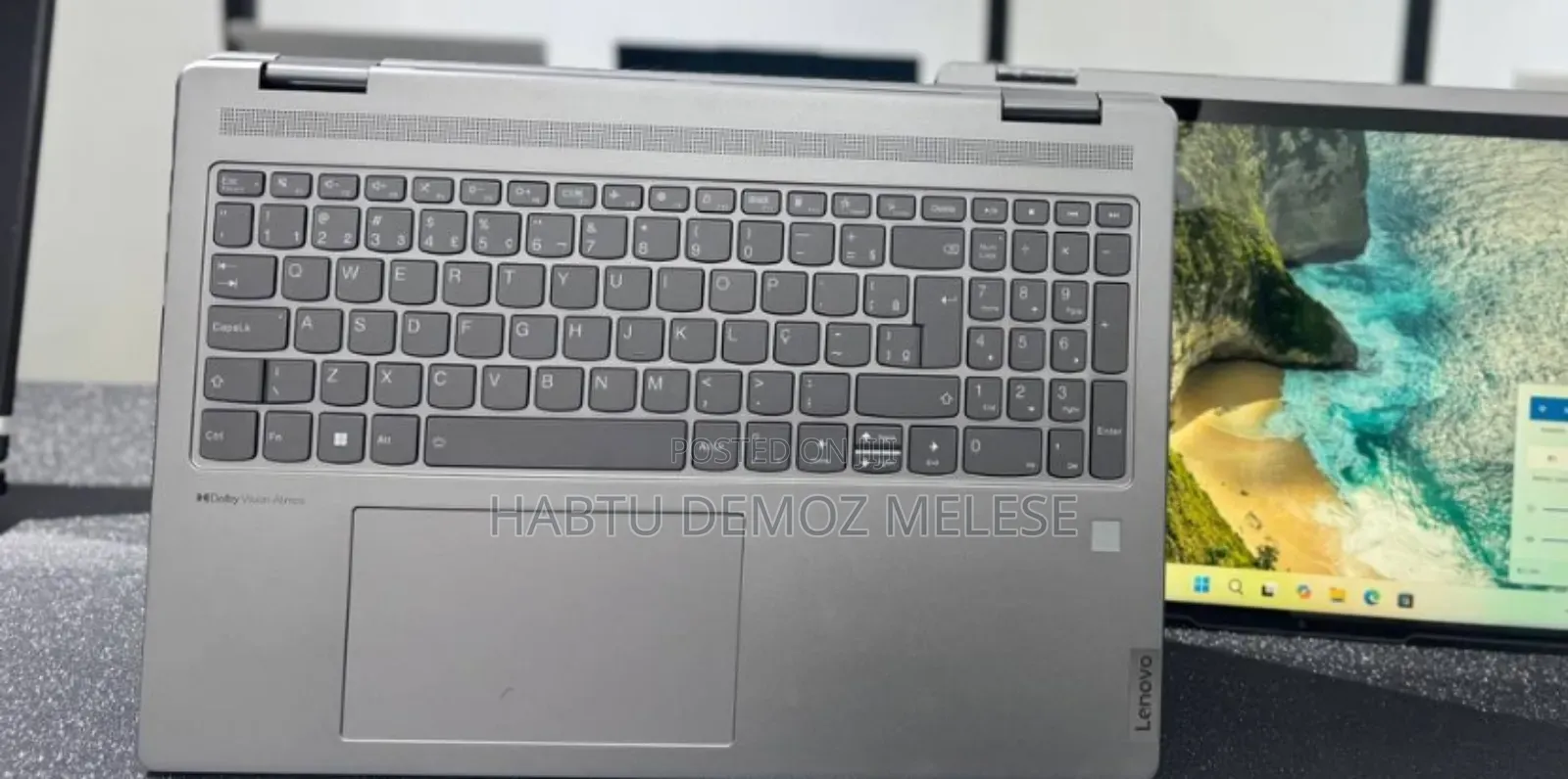 New Laptop Lenovo Yoga 7i 16GB Intel Core I7 SSD 512GB