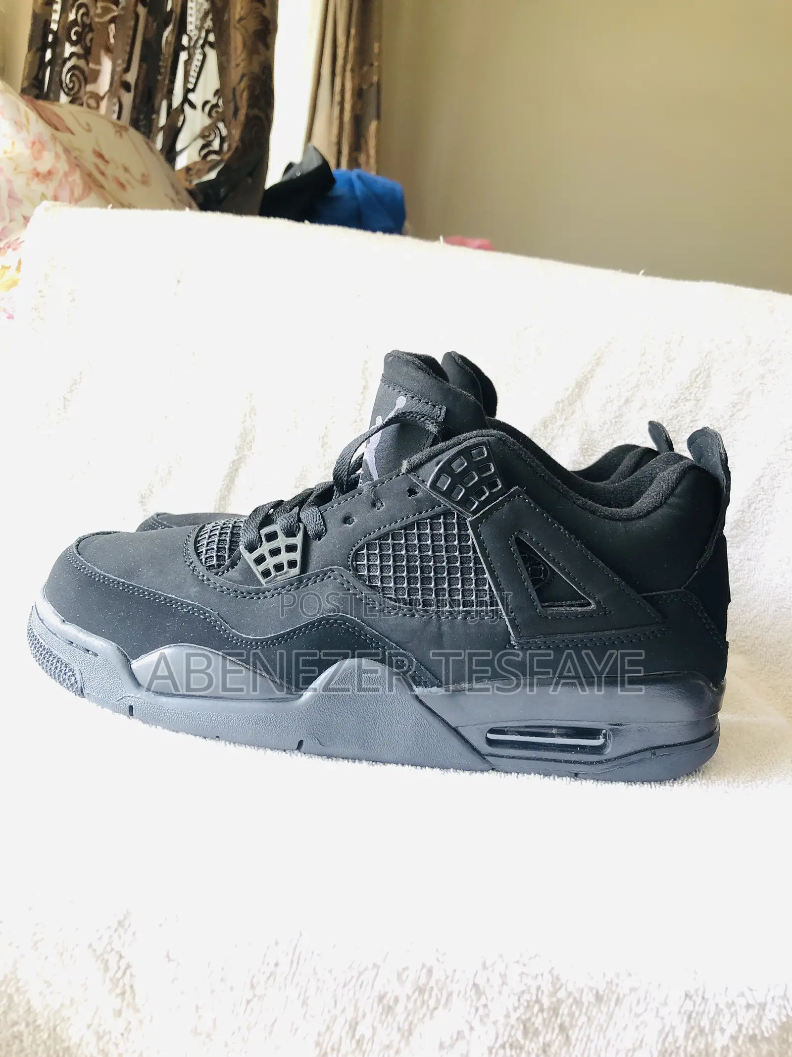 Jordan 4 Black Cat