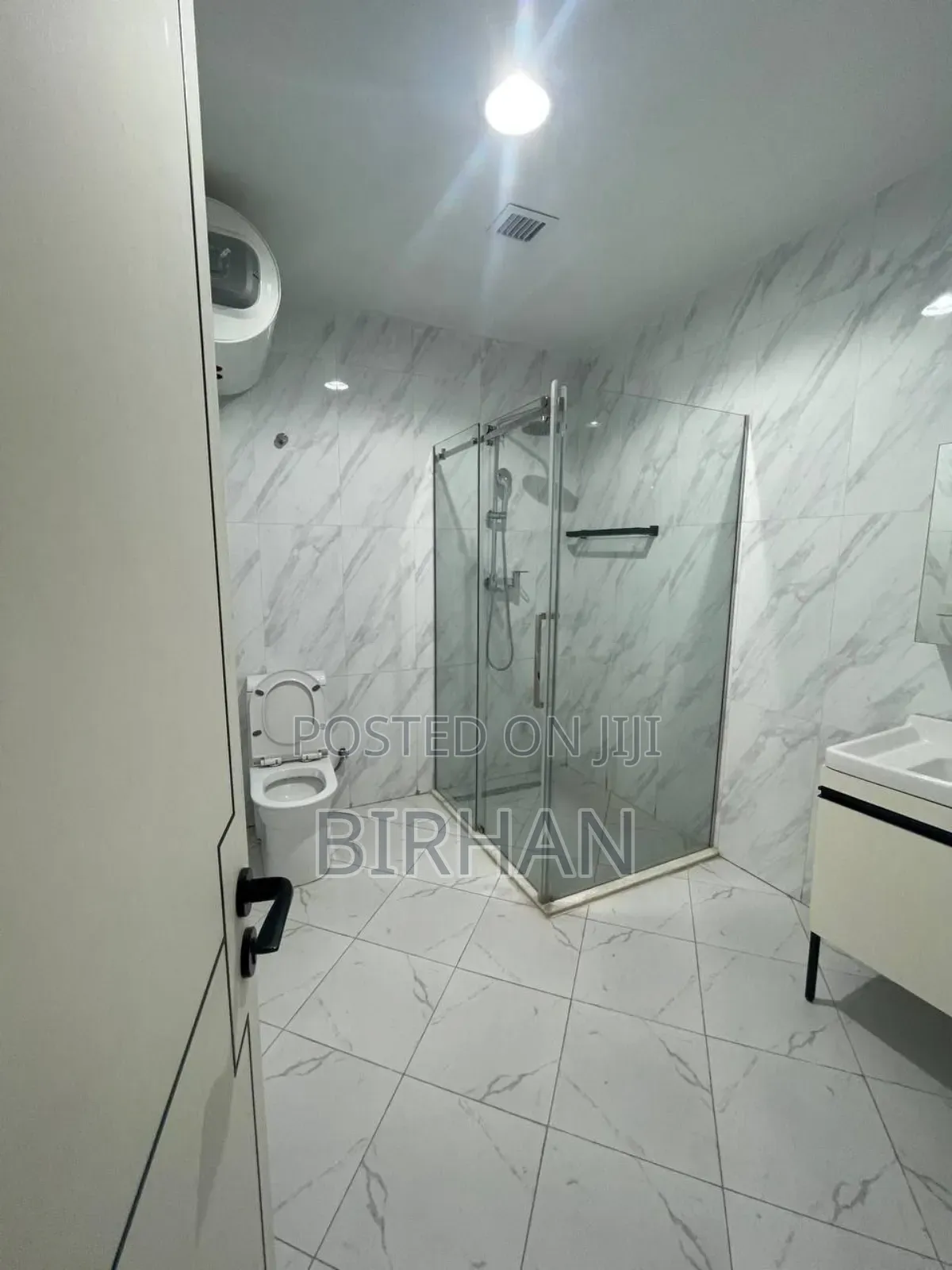 3 Bedroom Luxury Fernished Guest House for Rent