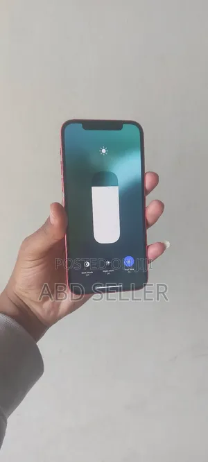 Apple iPhone 12 64 GB Red