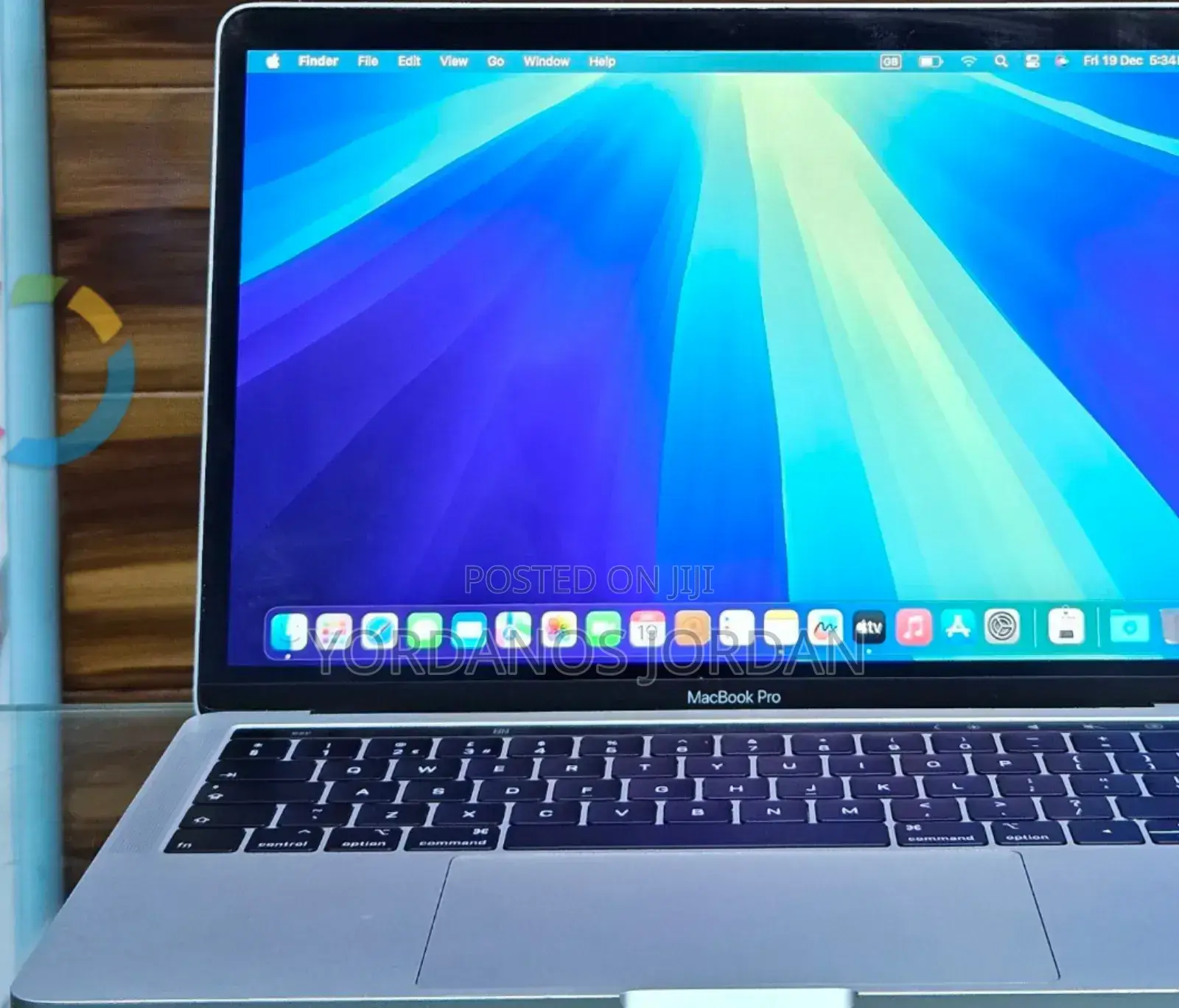 New Laptop Apple MacBook Pro 2019 8GB Intel Core i5 SSD 128GB