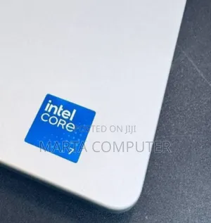 New Laptop HP OmniBook 5 16" 16GB Intel Core I7 SSD 512GB