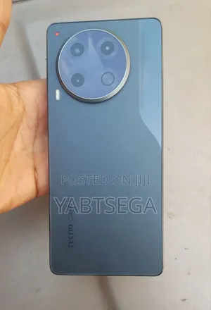 Photo - New Tecno Camon 30 256 GB Gray