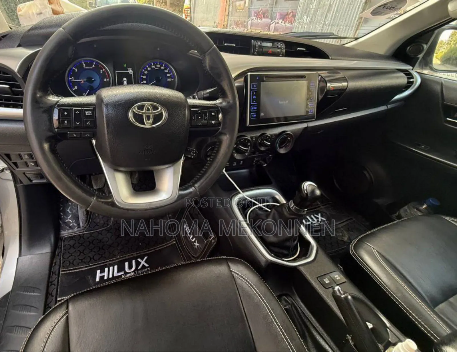 Toyota Hilux 2017 Silver