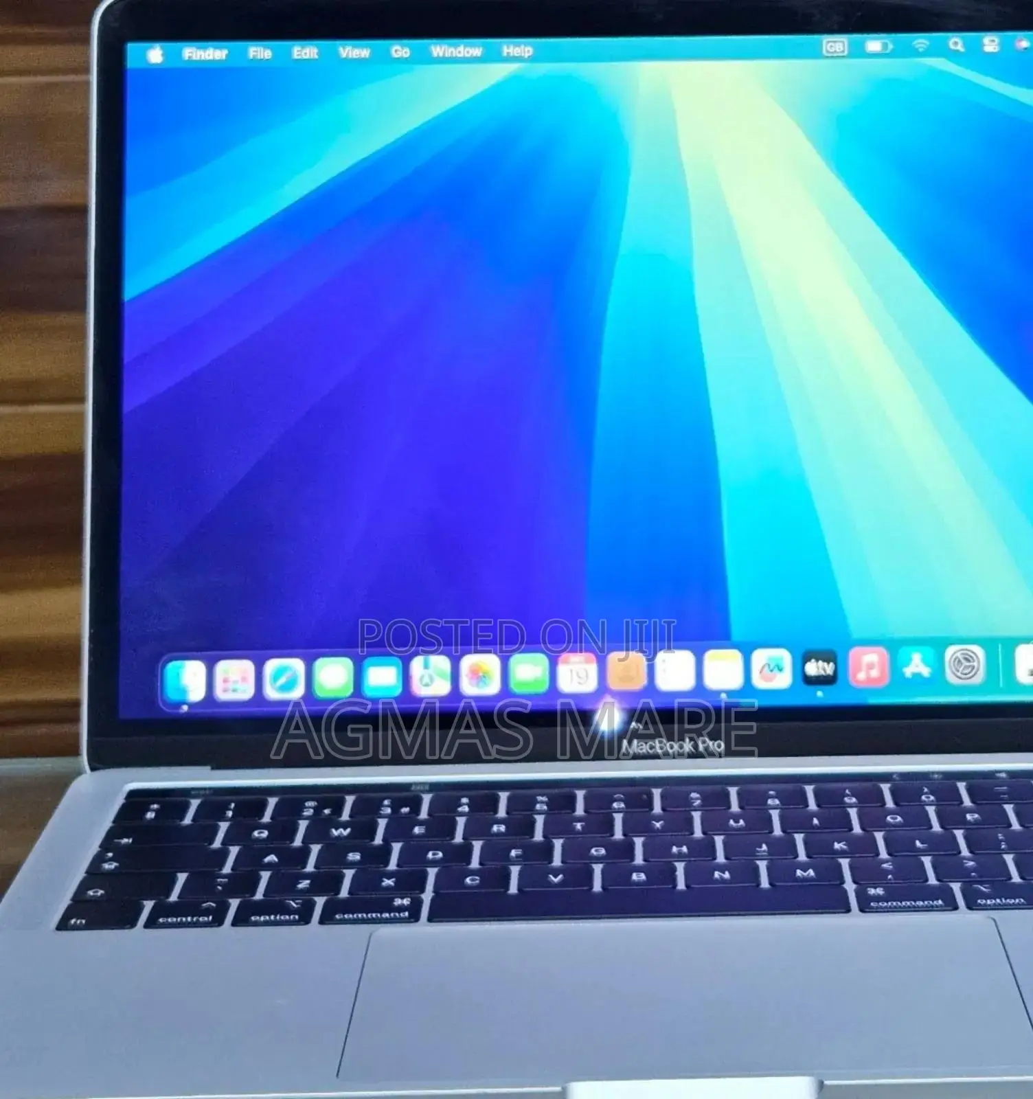 New Laptop Apple MacBook Pro 2019 8GB Intel Core i5 SSD 128GB