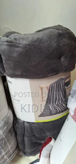 ብርድ ልብስ ለምኔ (Large Throw) 150cm ×200cm