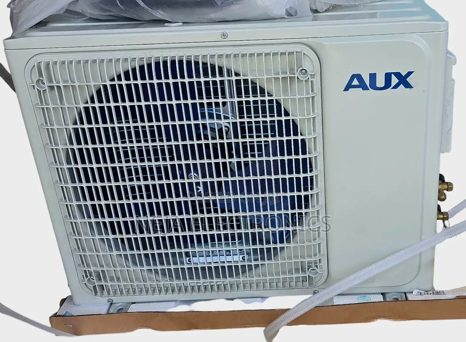 Split Types Air Conditioners 18000btu Deliver