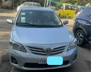 Photo - Toyota Corolla 2012 Blue