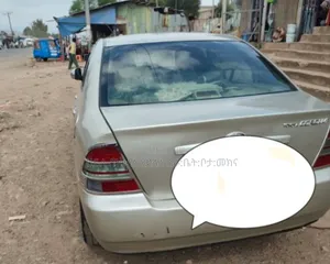 Toyota Corolla 2003 Gold