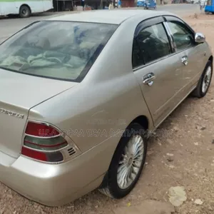 Toyota Corolla 2003 Gold