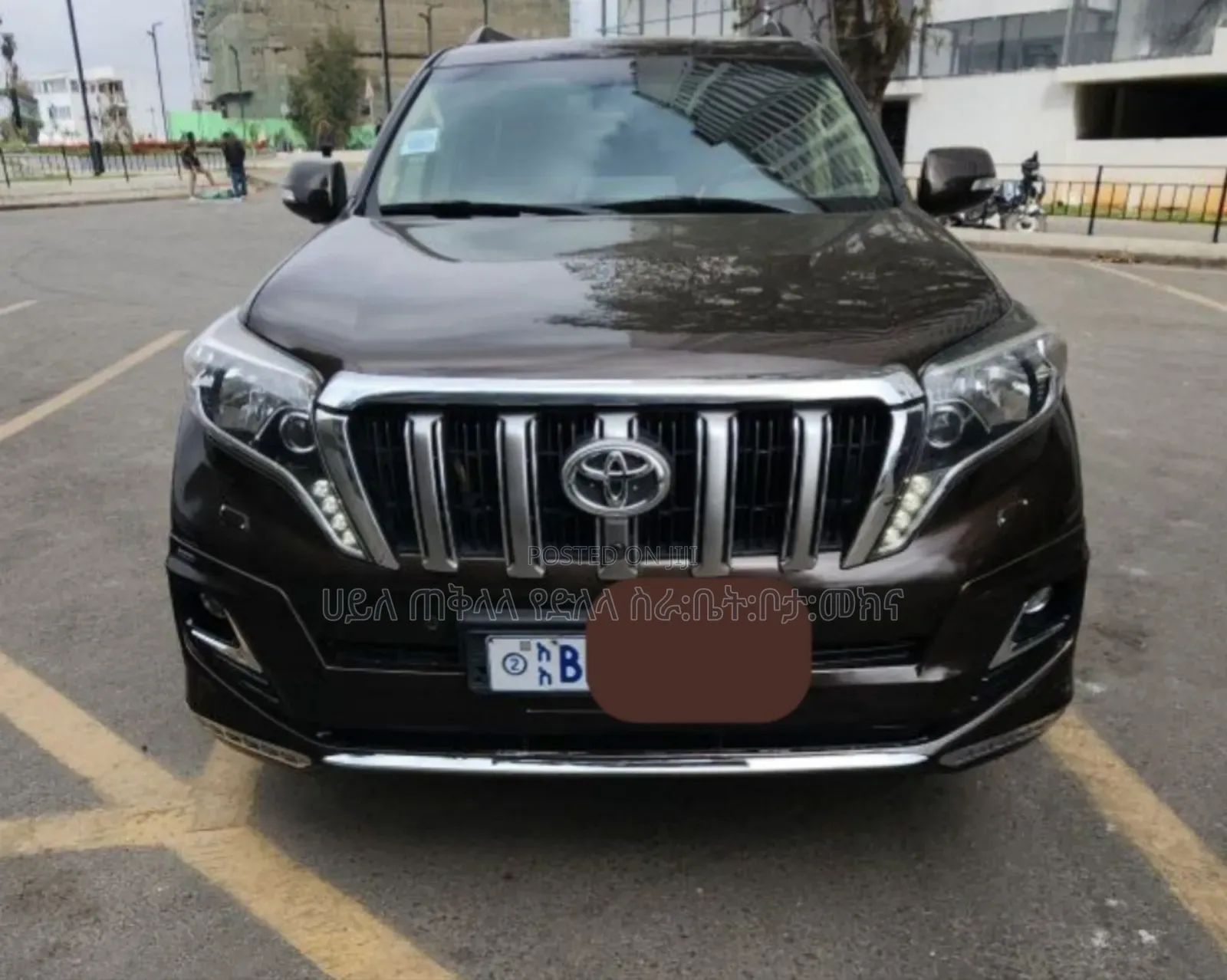 Toyota Land Cruiser Prado 2017 Brown
