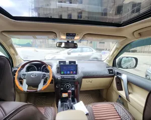 Toyota Land Cruiser Prado 2017 Brown